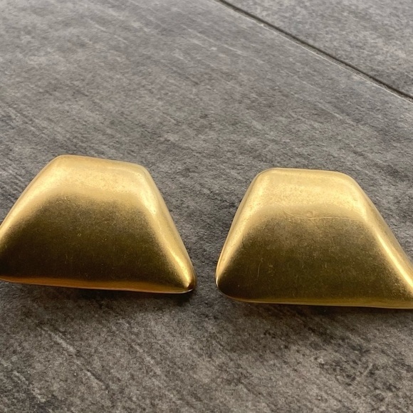 Vintage Clip Ons Earrings Geometric Trapezoid Brushed Gold Matte 80s - Picture 6 of 12
